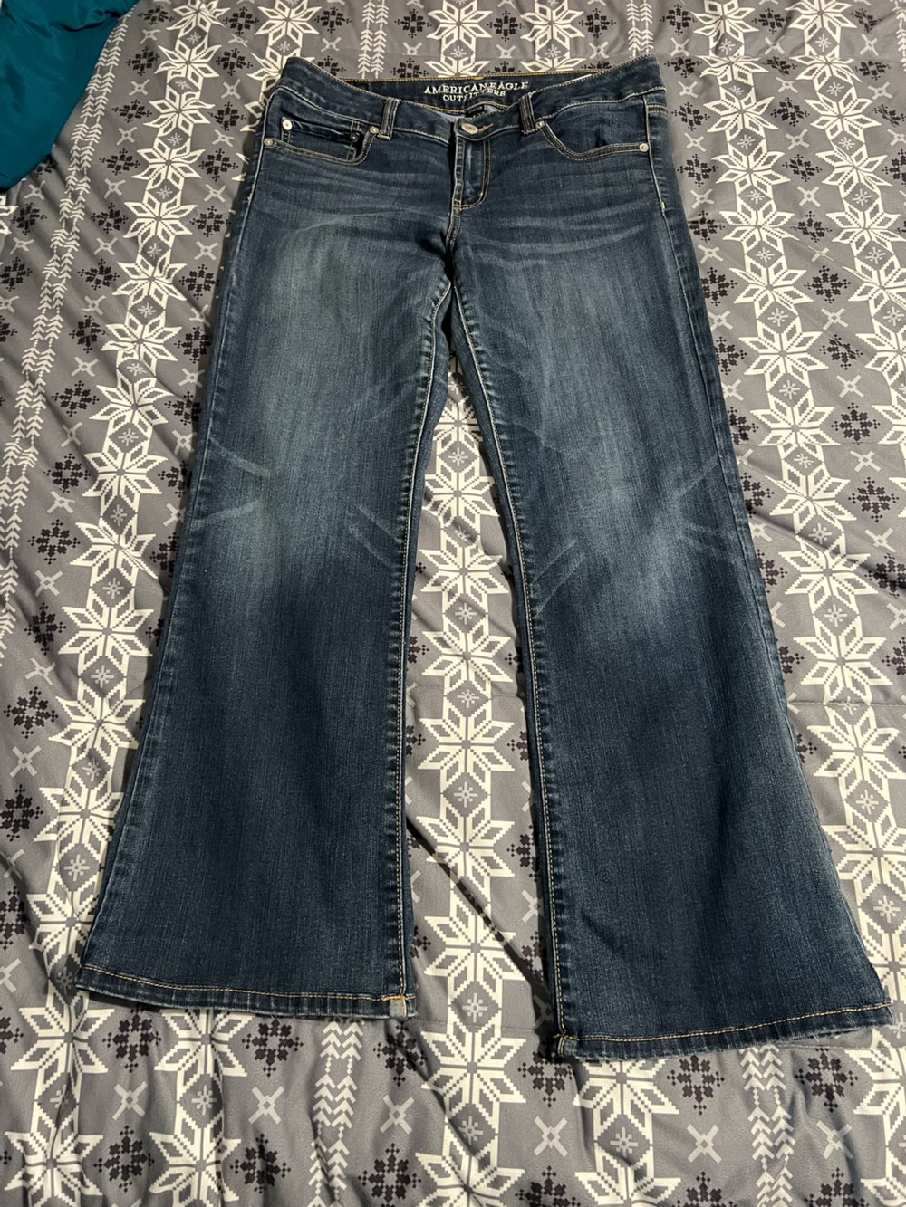 American Eagle Outfitters Women’s Dark Blue Flare Jeans